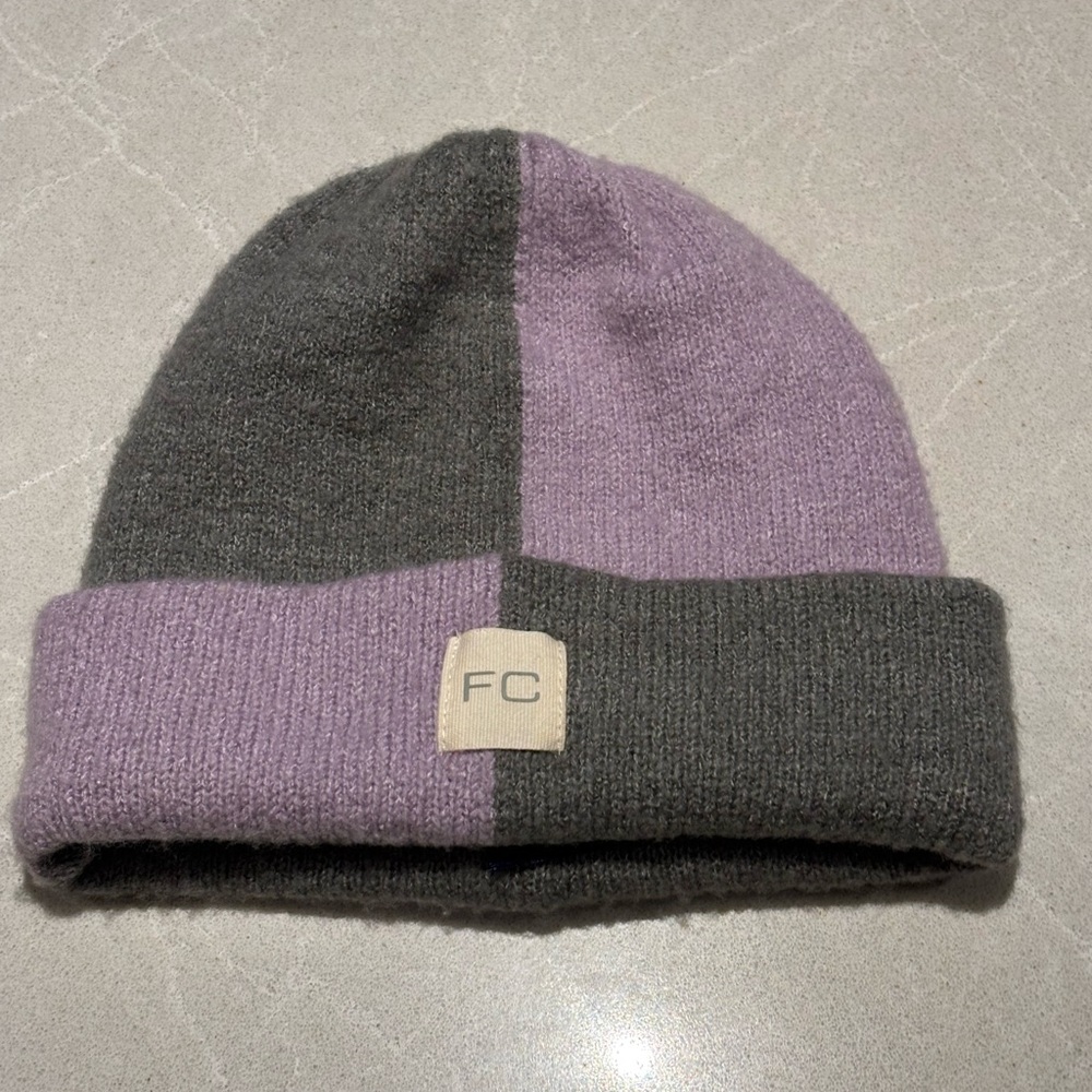French Connection Two-Tone Beanie - Gray and Purple Winter Hat Toque Y2K 90s